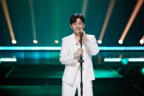 1661220508416318.png 苏有朋《披荆斩棘2》初舞台演唱.png