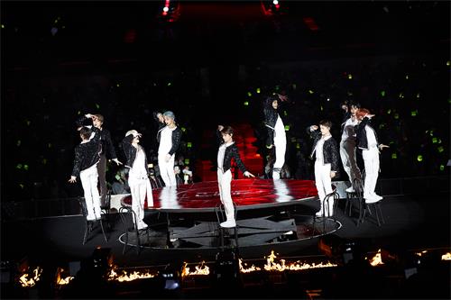 1666601011324486.jpg NCT 127蚕室主竞技场演唱会图片 4.jpg
