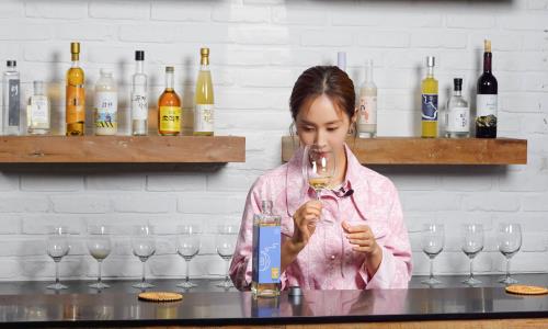 “YURI’s TV”剧照 03.jpg