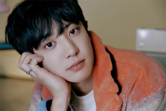 CHANYEOL单曲《Good Enough》预告照 1.jpg